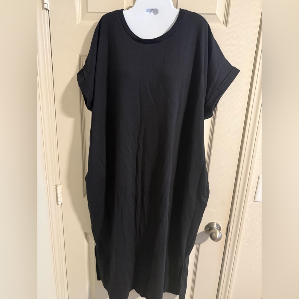 Dip Black T-Shirt Dress